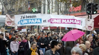 "In difesa di un dato di natura. Da un uomo e una donna" editoriale su Avvenire di Marina Corradi
